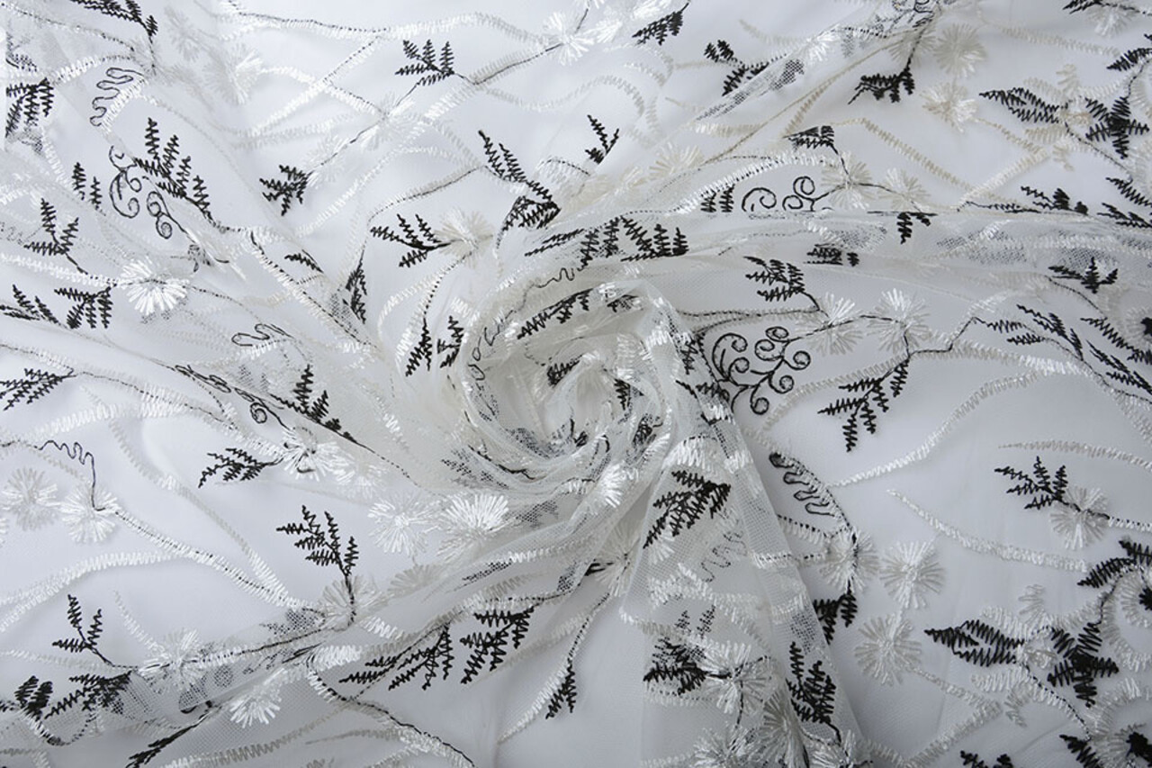 Mesh Embroidered Emma White Black