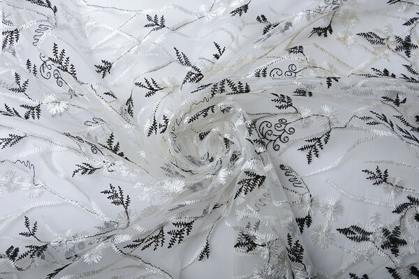 Netz Bestickt Emma Weiß Schwarz