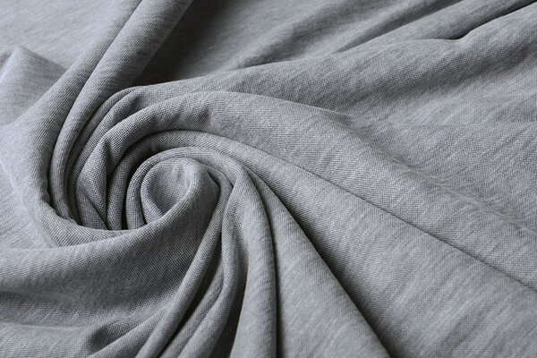Flowy Pique Melange Grau