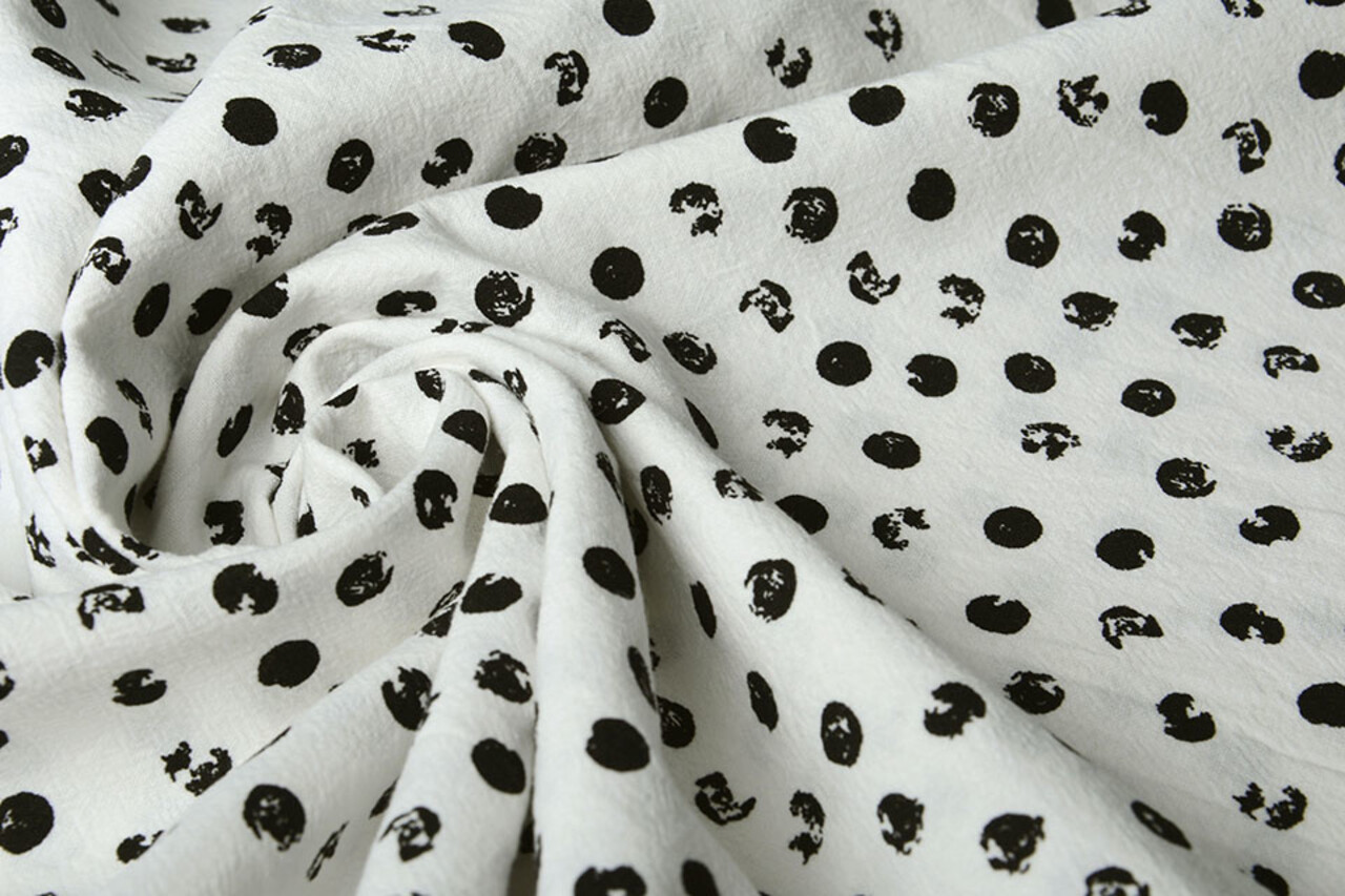 100% Washed Cotton Dipinto Jikke Little Dot