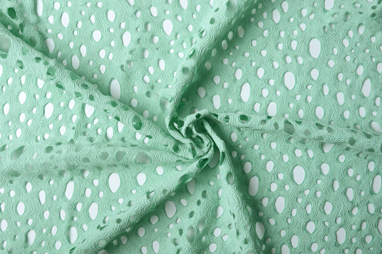 Broderie Katoen Viscose Elise Mint Groen Broderie Katoen Viscose Elise Mint Groen