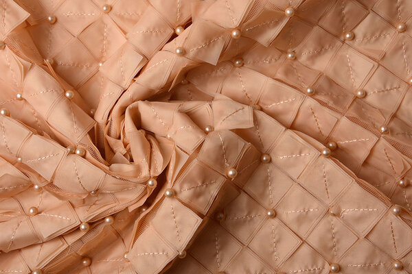 Mesh 3D Pearl Naomi Salmon