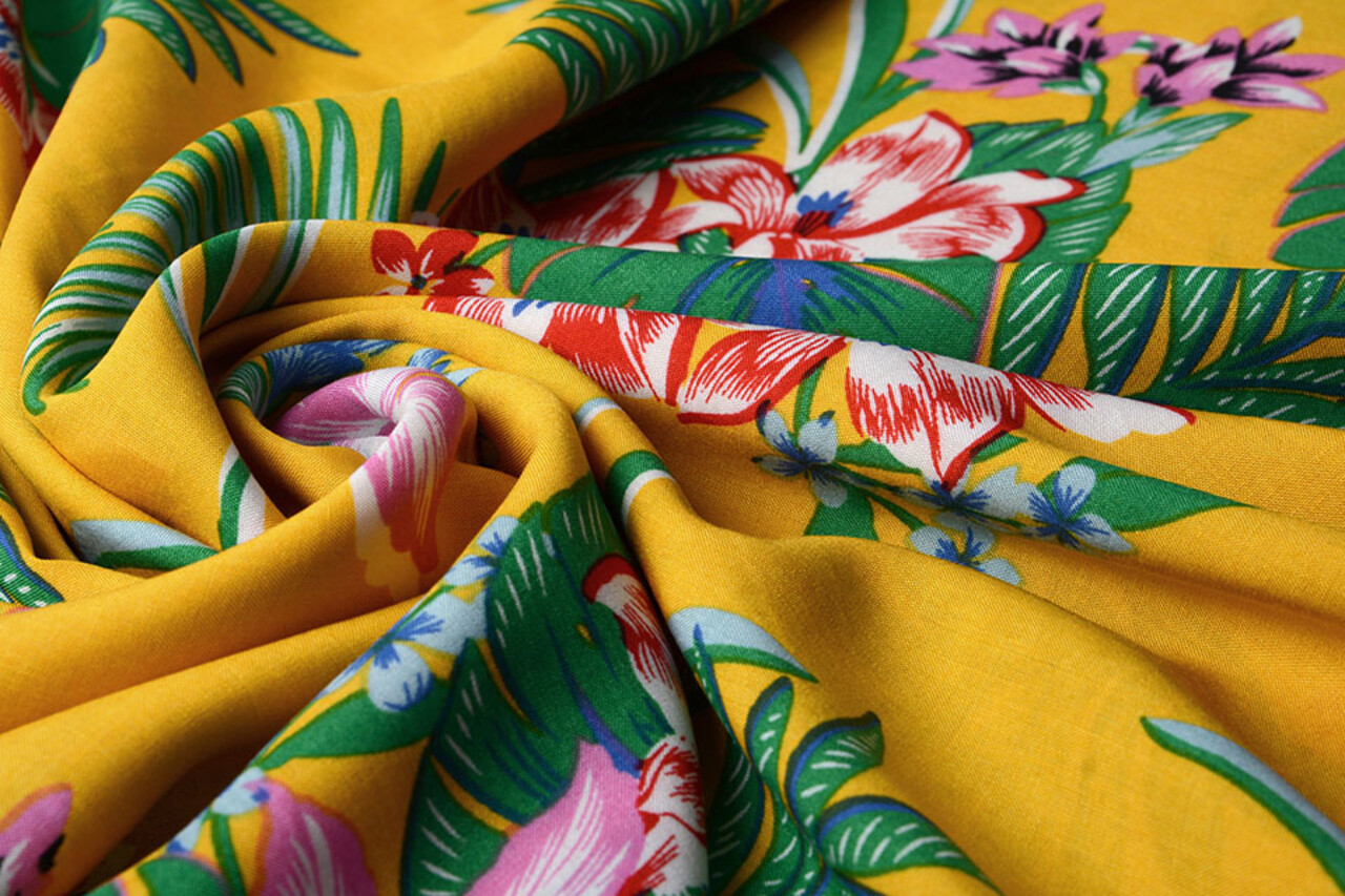 100% Viscose Amazone Leaves Ocher Yellow 100% Viscose Amazone Leaves Ocher Yellow