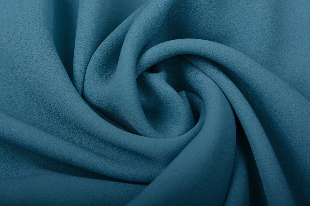 Crêpe Georgette Petrolio Chiaro Blu Crêpe Georgette Petrolio Chiaro Blu