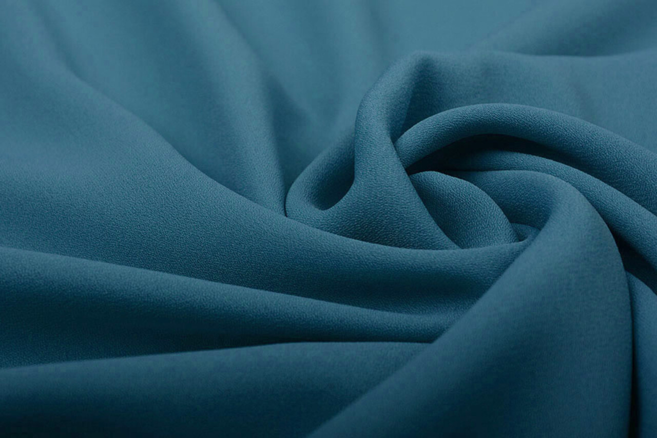 Crêpe Georgette Petrolio Chiaro Blu Crêpe Georgette Petrolio Chiaro Blu