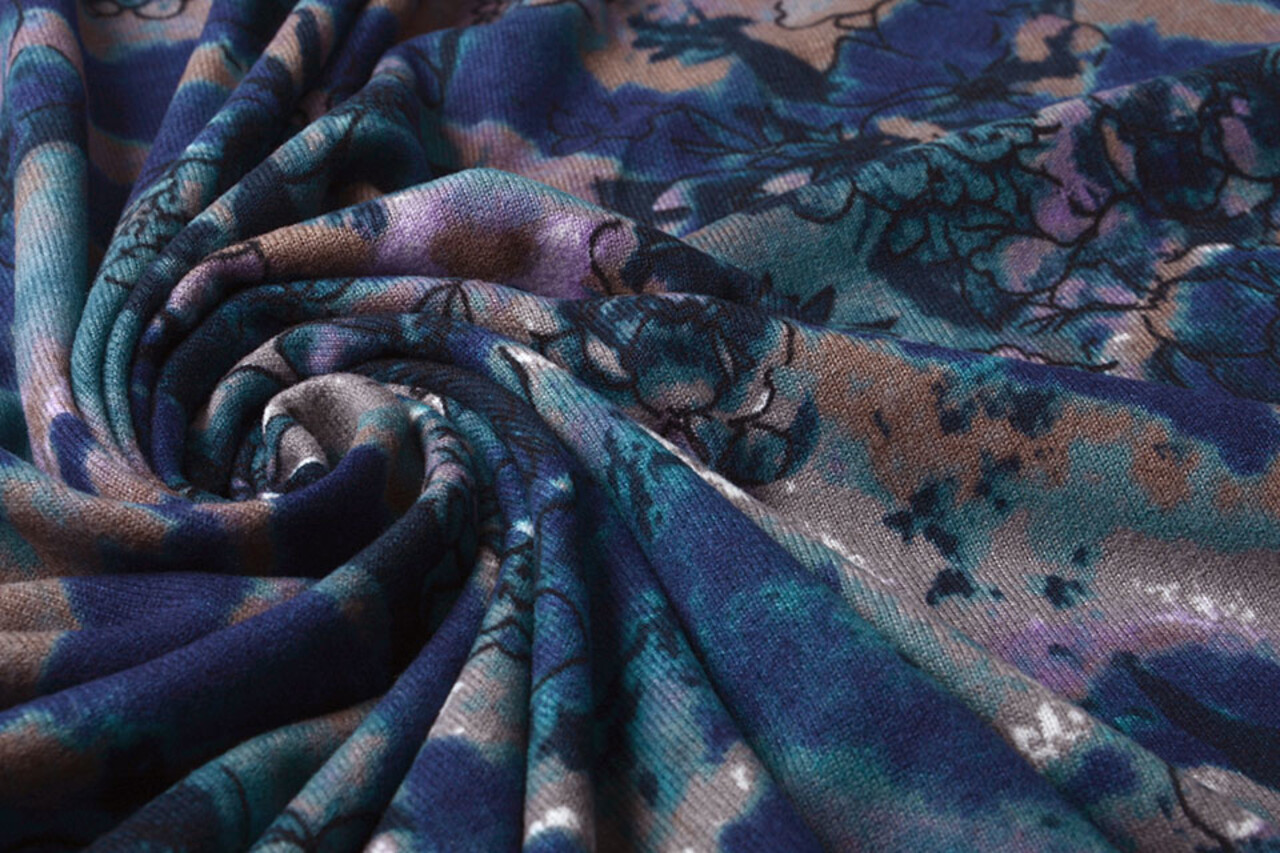 Jersey Tessuto Tie-Dye Fiori Blu