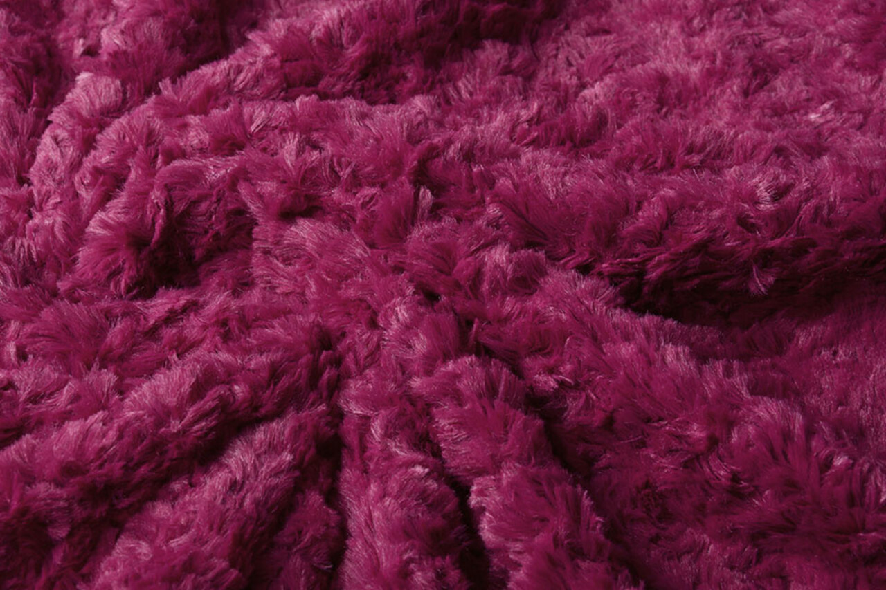Hairy Fur Astranimo Fuchsia