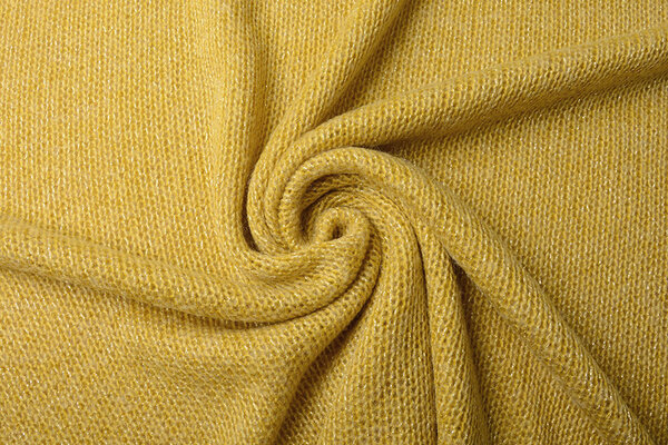 A Maglia di Lana Lurex Giallo Ocra A Maglia di Lana Lurex Giallo Ocra