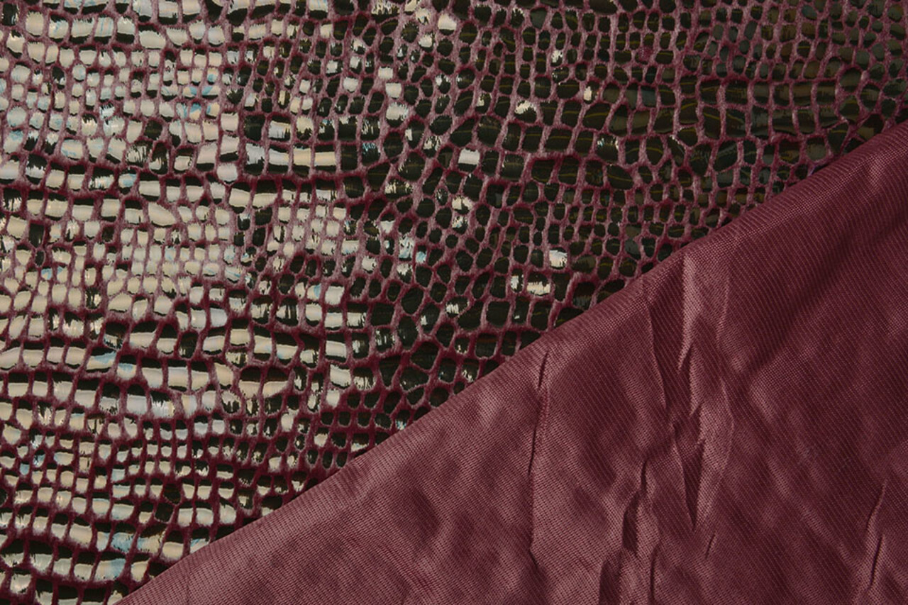 Fell Krokodil Regenbogenfolie Bordeaux