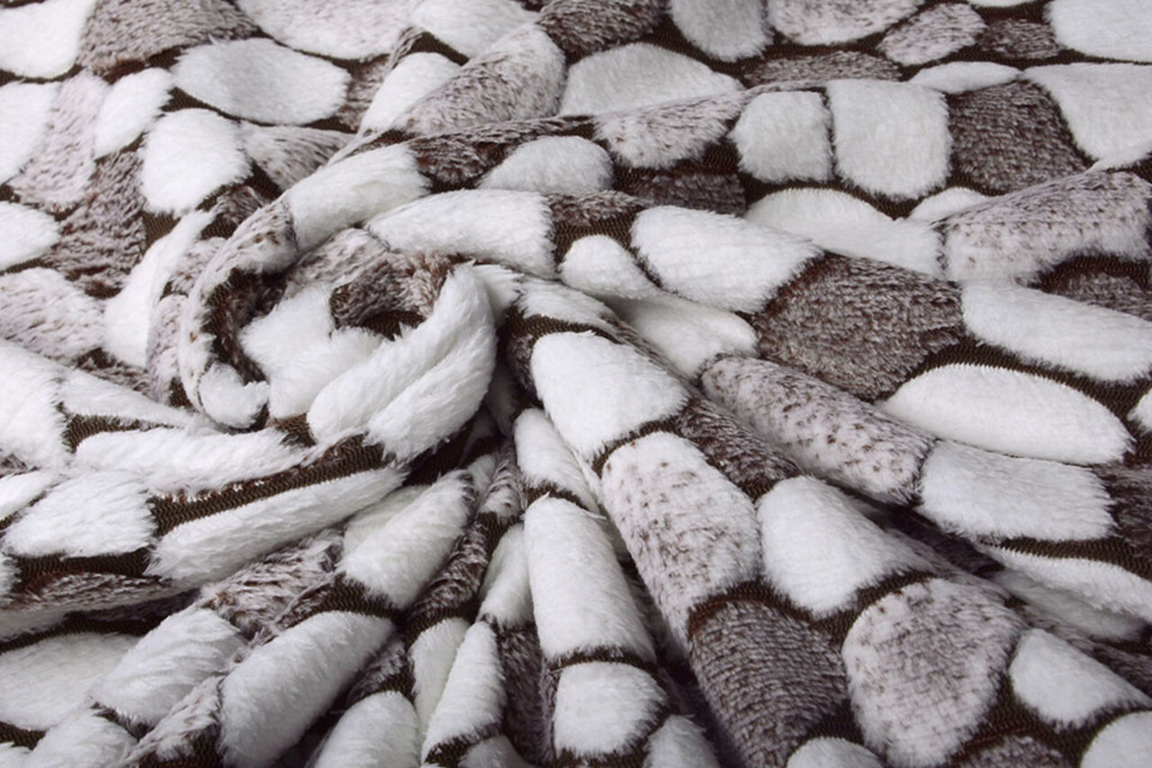 Coral Fleece Flagstones Braun Coral Fleece Flagstones Braun