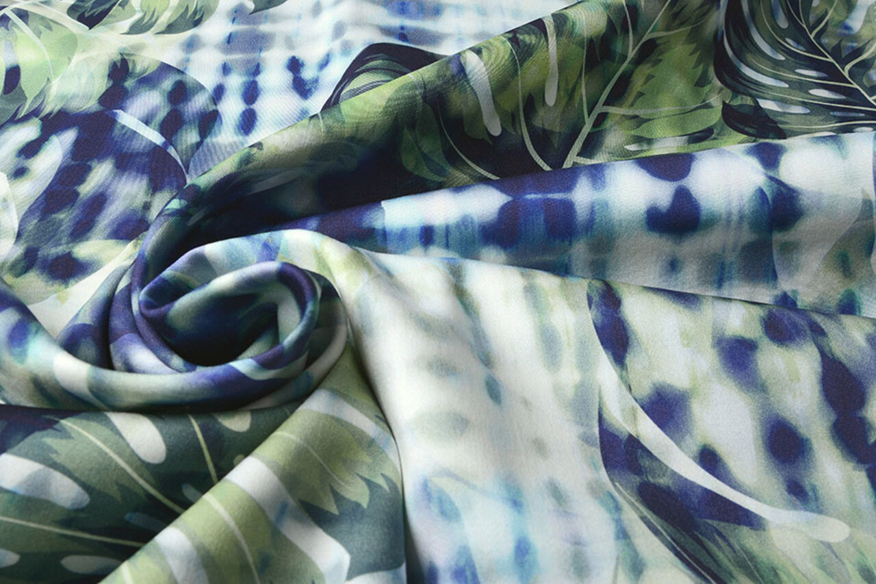 Digitaal Stretch Katoen Monstera Palmblad Blauw Digitaal Stretch Katoen Monstera Palmblad Blauw