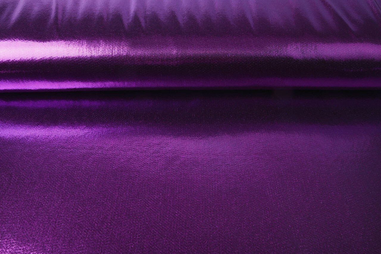 Lamé Auf Charmeuse  Lila