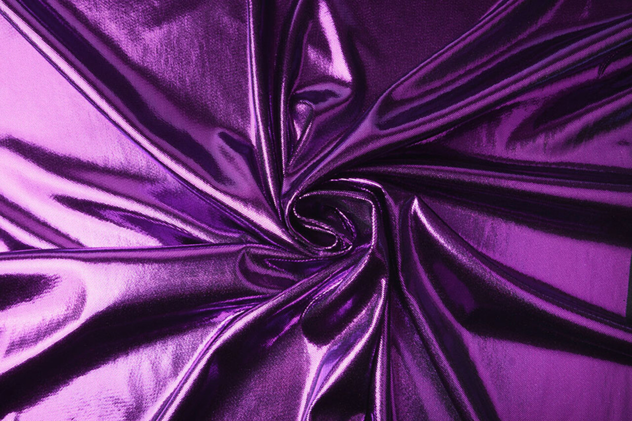 Lamé sobre Charmeuse Morado Lamé sobre Charmeuse Morado