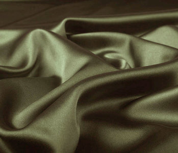 Stretch Satin Armeegrün