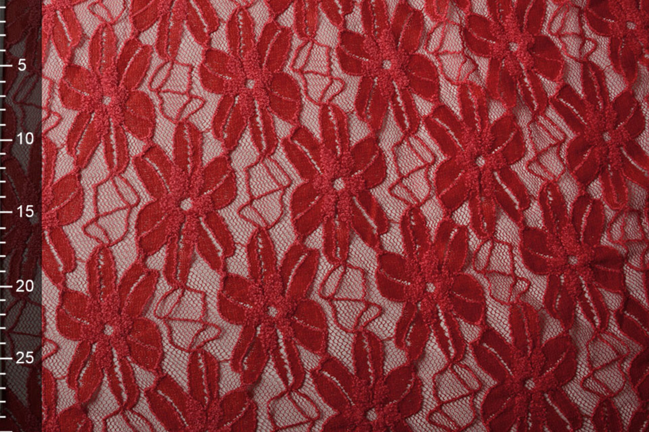 Spitze Blumen Fenna Rot