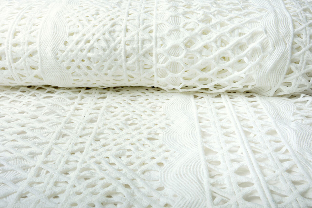Pizzo Grof Off Bianco