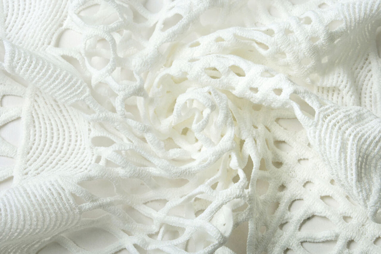Pizzo Grof Off Bianco