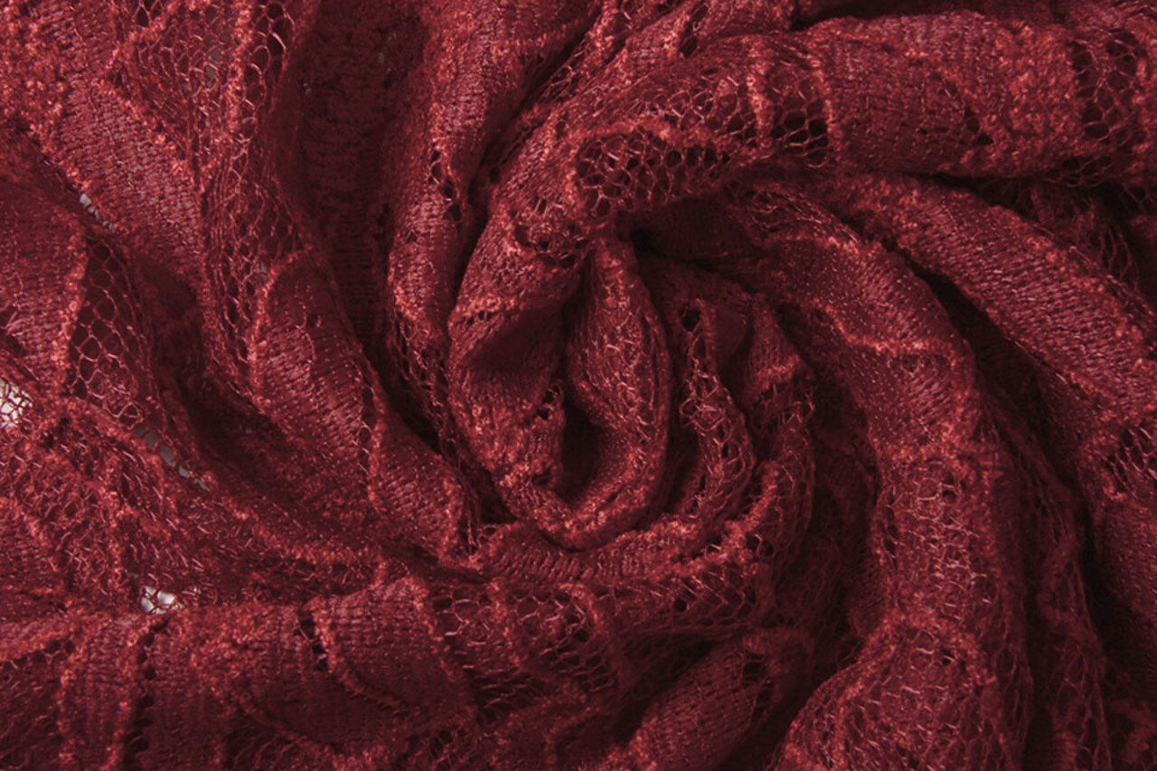 Lace Flowers Fenna Wine Red
