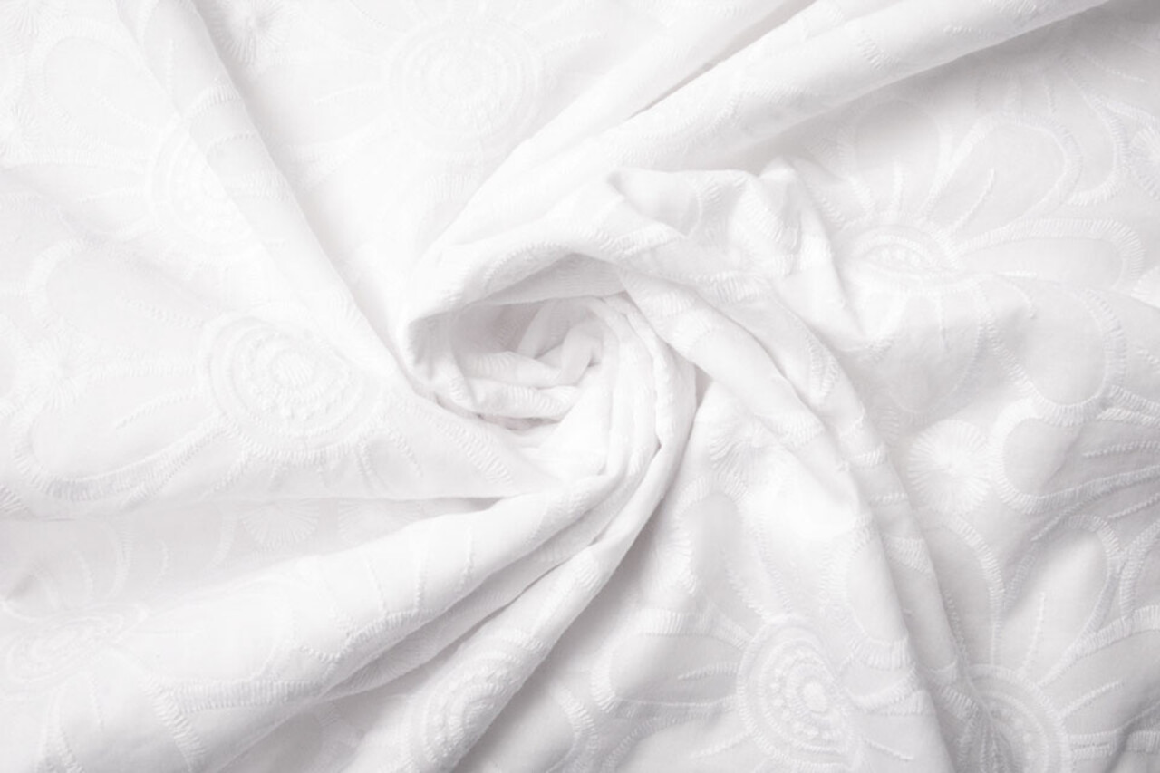 Embroidery Cotton Fleur White