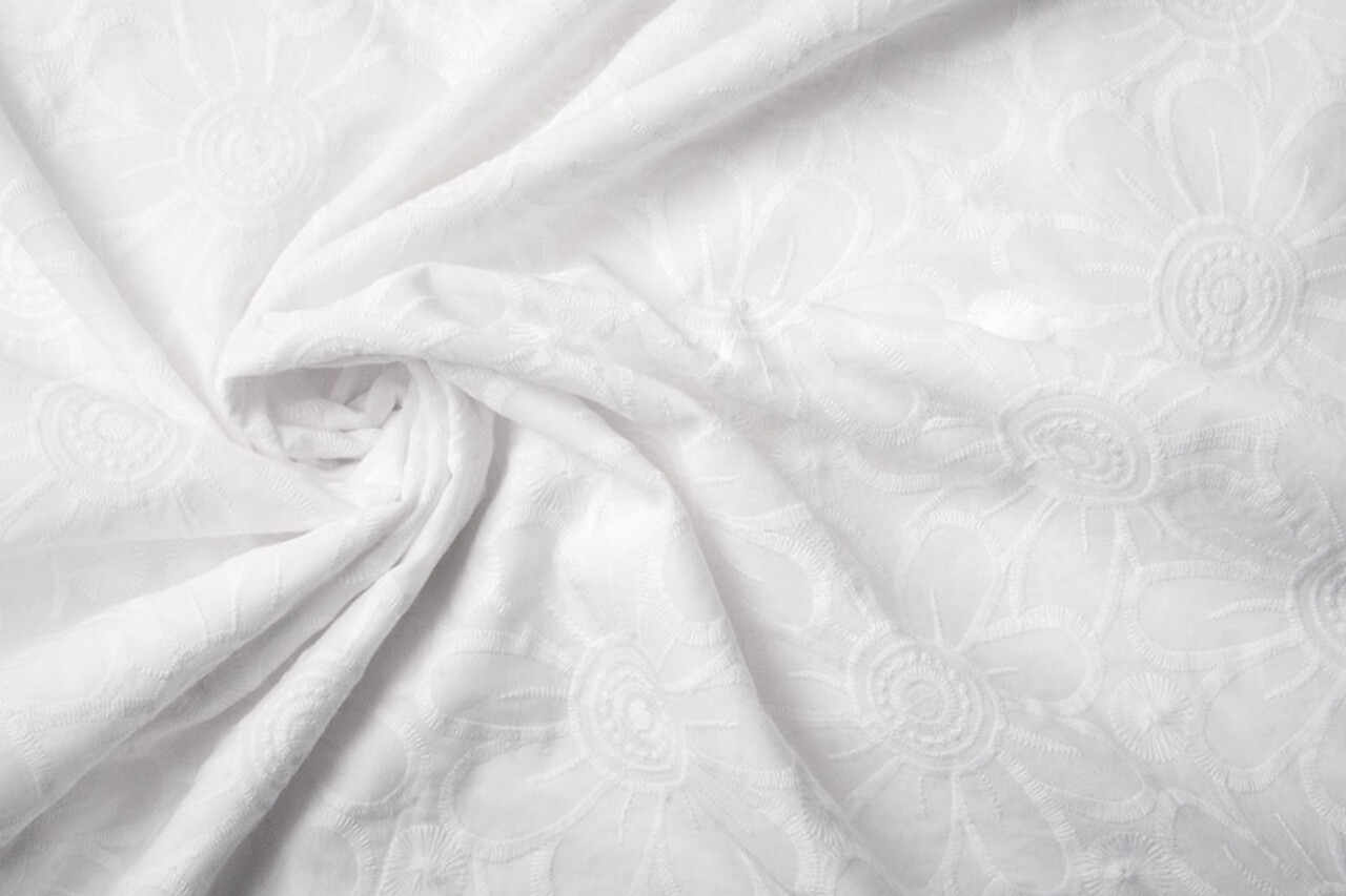 Embroidery Cotton Fleur White