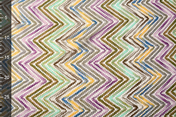 Pizzo All’uncinetto Zigzag Multicolore Pizzo All’uncinetto Zigzag Multicolore