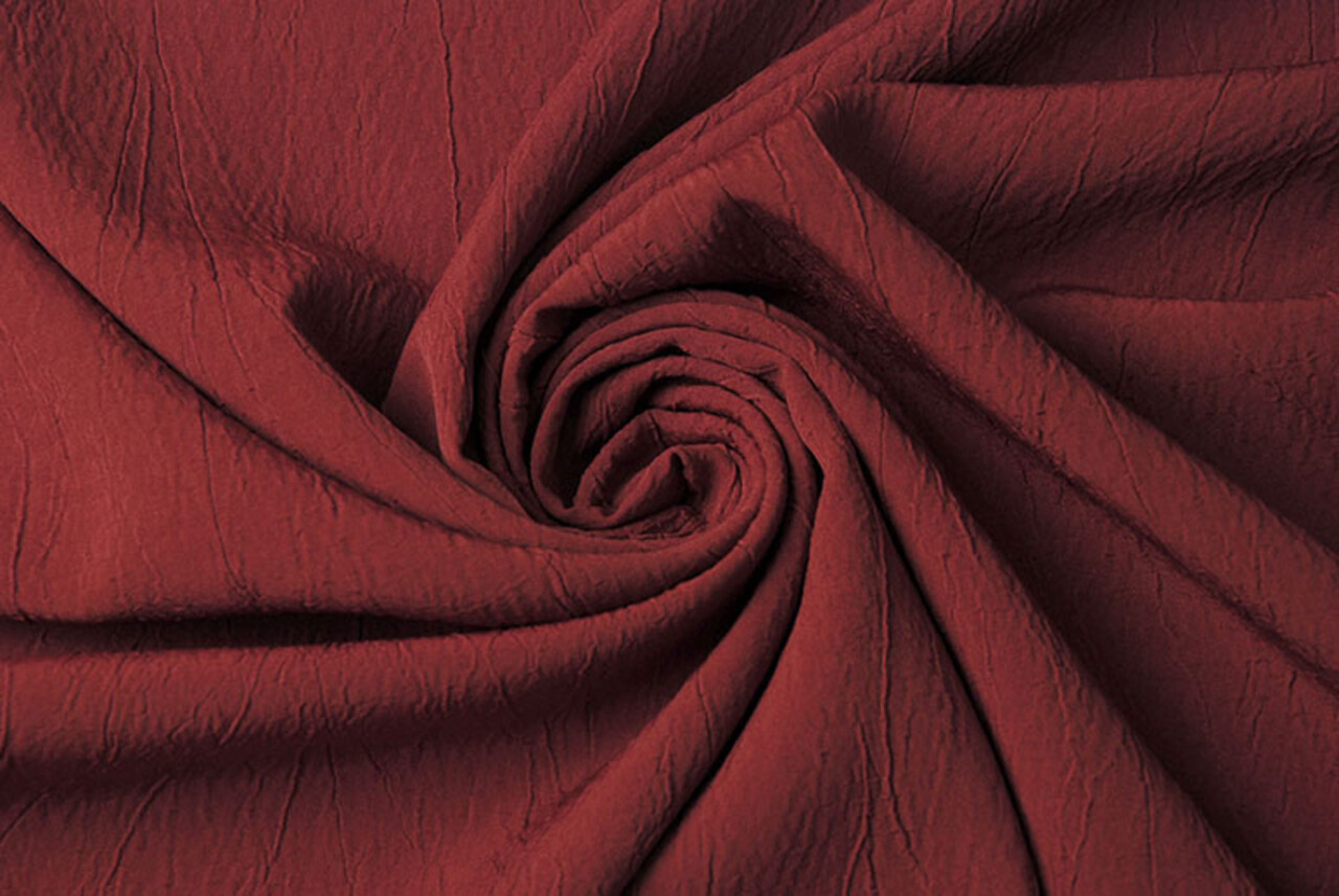 Effetto Stropicciato Crêpe Rosso Effetto Stropicciato Crêpe Rosso