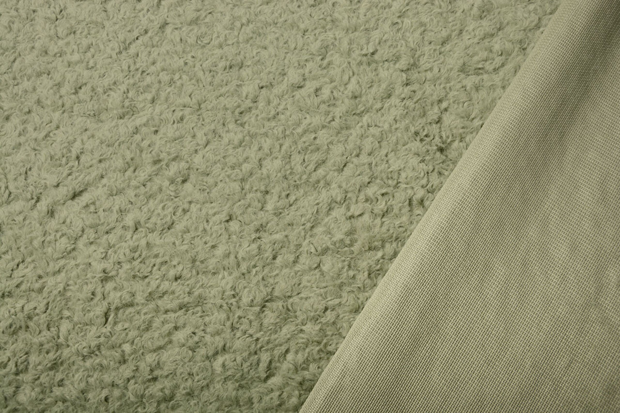 Pelzigen Pelz Esperanto Alt Hellmoosgrün