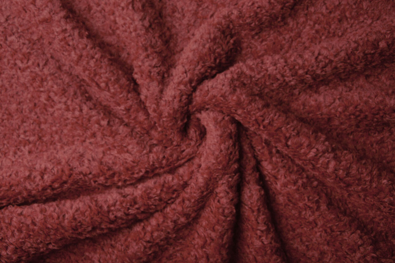 Hairy Fur Esperanto Wine Red