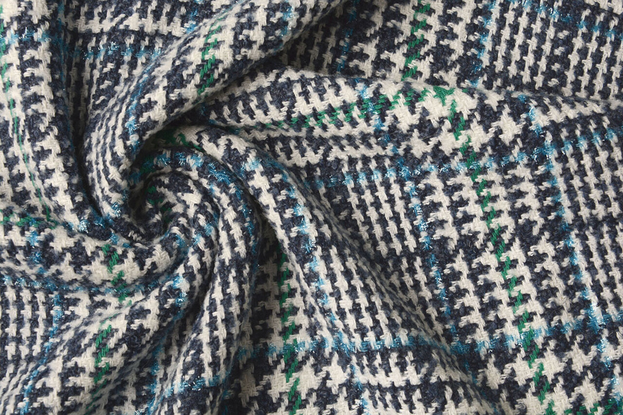 Wolle Bouclé Shakiri Blau