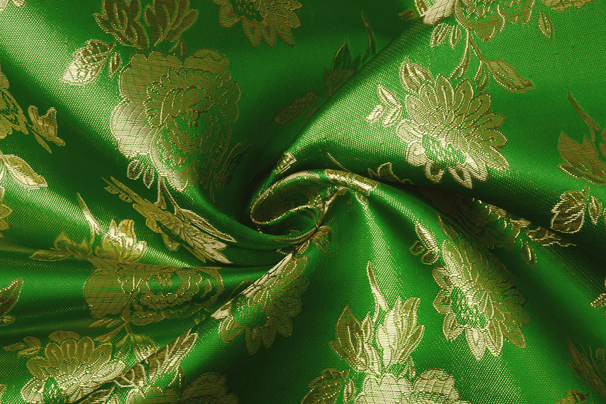 Brocade Rose Dide Green - Boelens Modestoffen