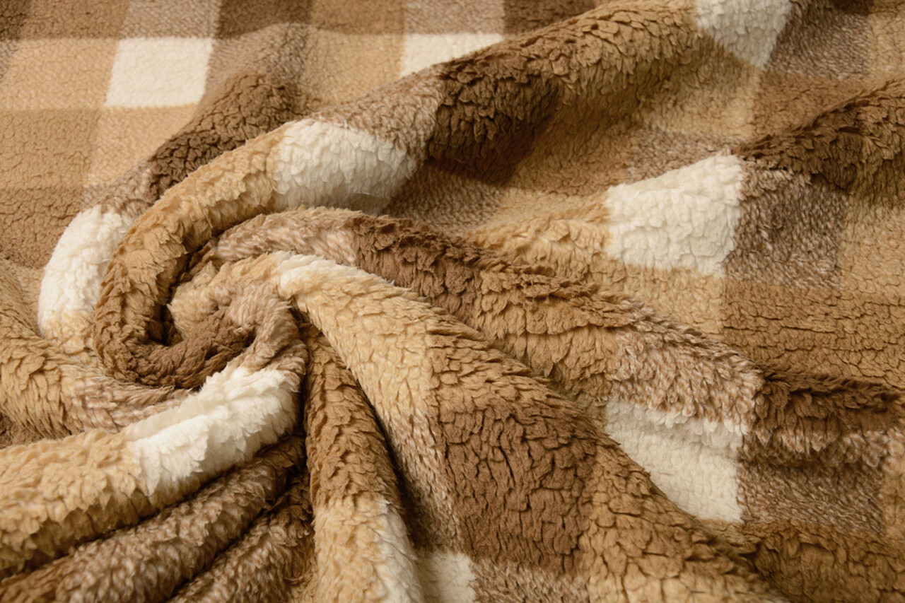 Curly Teddy Checkered Mocha Braun