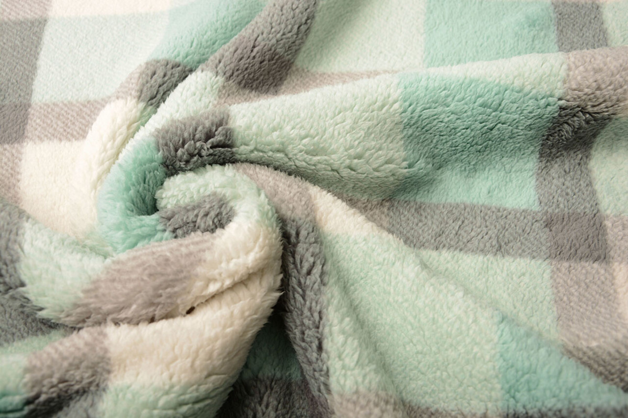Curly Teddy Large Checkered Mint Green
