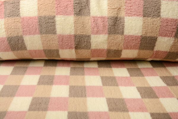 Curly Teddy Checkered Multicolor Curly Teddy Checkered Multicolor