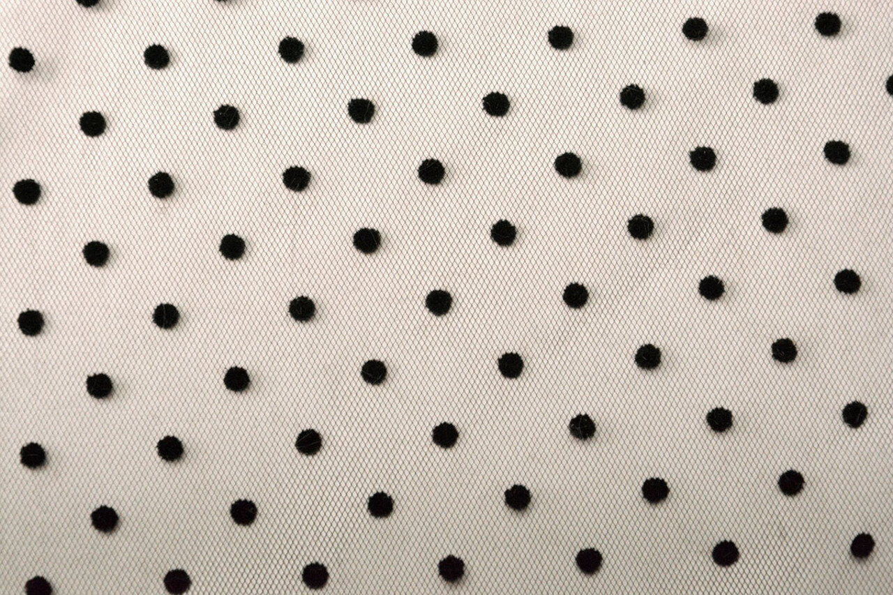 Feiner Tüll Kleine Dots Schwarz