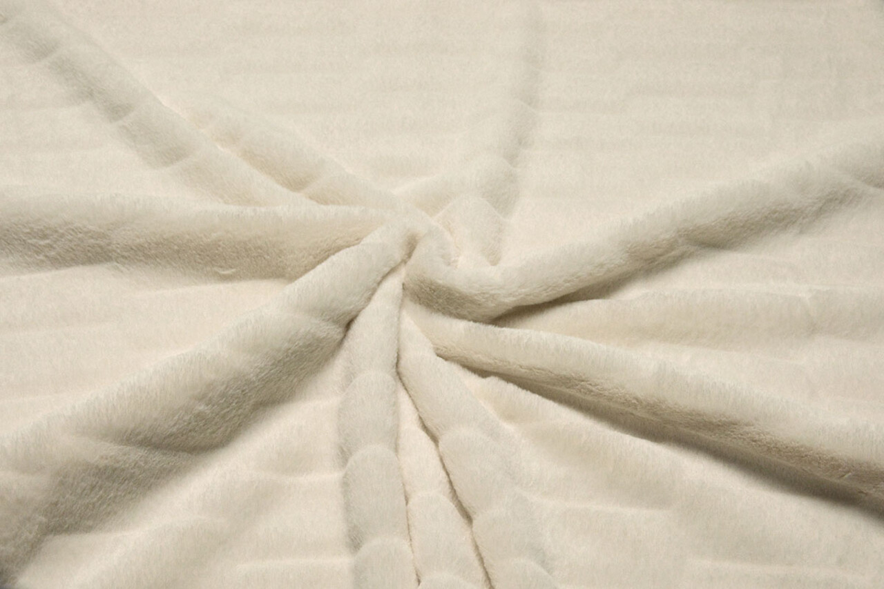 Short Hairy Fur Mex Creme