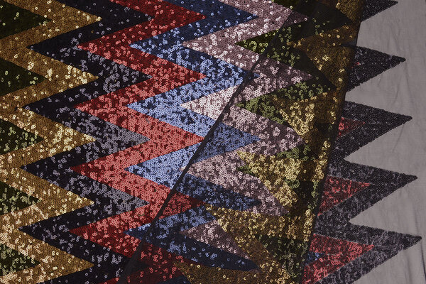 Sequins on Mesh ZigZag Mao Multicolor 2 Sequins on Mesh ZigZag Mao Multicolor 2