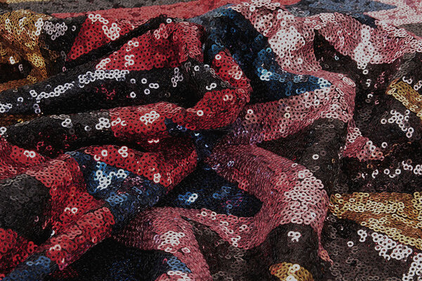 Pailletten auf Netz Zick-Zack Mao Multicolor 4 Pailletten auf Netz Zick-Zack Mao Multicolor 4