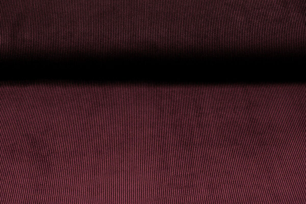 12 W Cordstoff Bordeaux 12 W Cordstoff Bordeaux