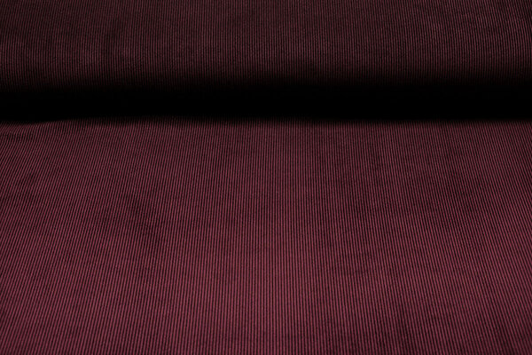 12 W Cordstoff Bordeaux 12 W Cordstoff Bordeaux