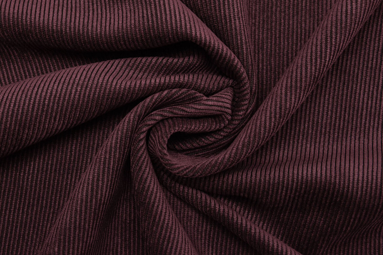 12 W Cordstoff Bordeaux 12 W Cordstoff Bordeaux