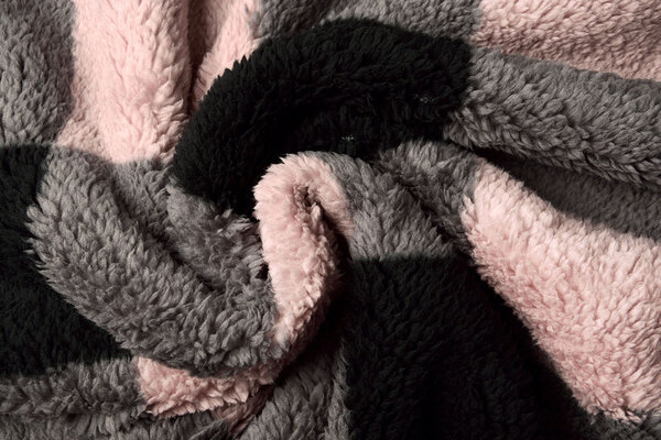 Curly Teddy Large Checkered Pink Grey