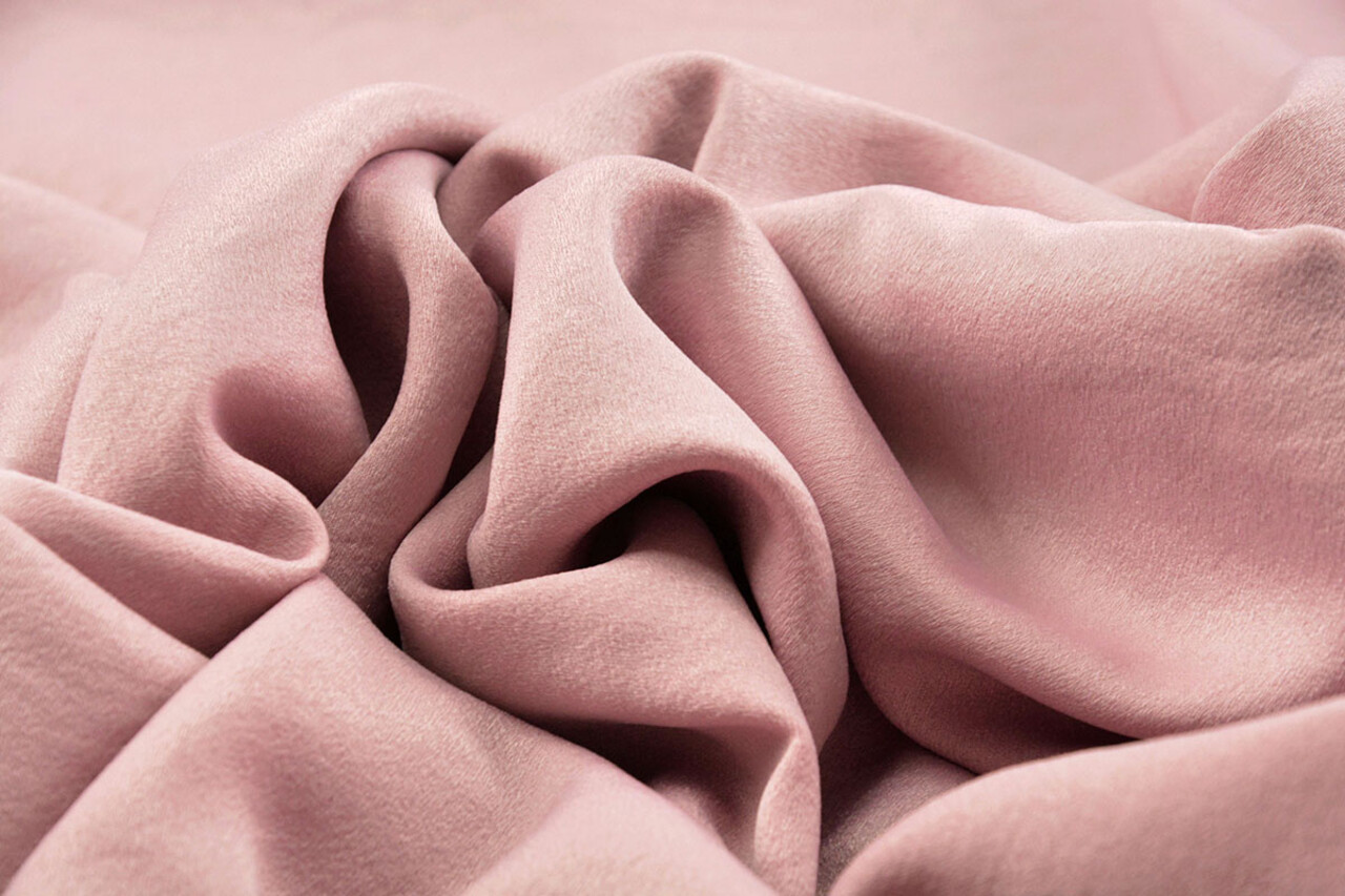 Crêpe Froissé Satin Crêpe Mat Rose Poudré Crêpe Froissé Satin Crêpe Mat Rose Poudré