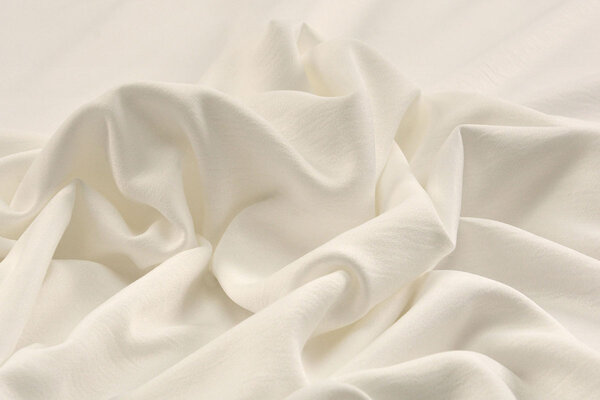 Crinkle Crepe Satin Mat Off-White