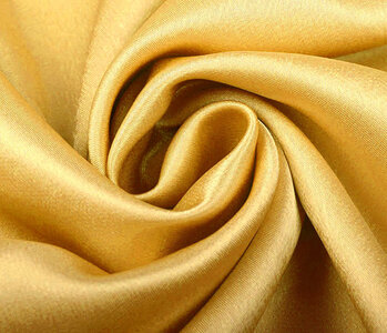 Crêpe Satin Gold