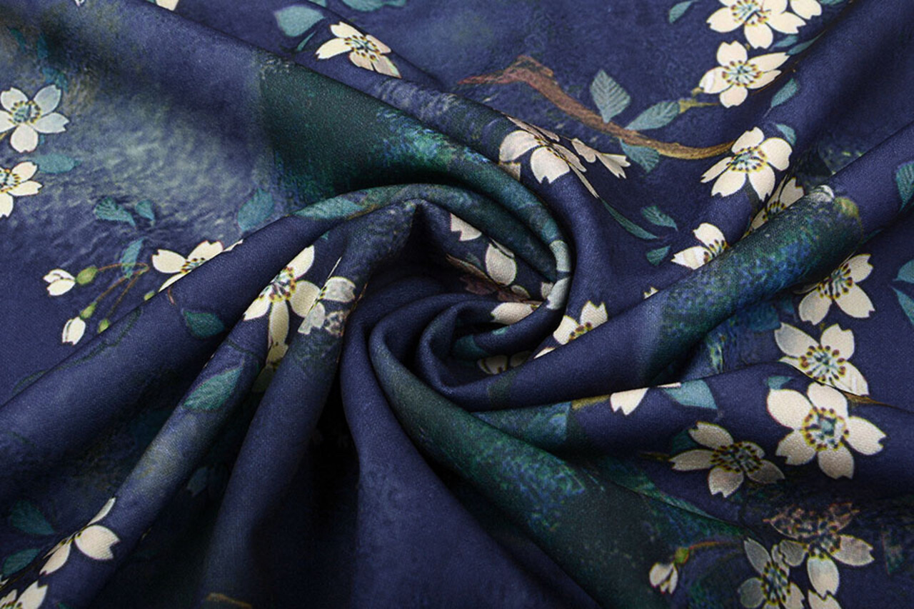 Scuba Crepe Bedruckt Blumenstrauß Blau