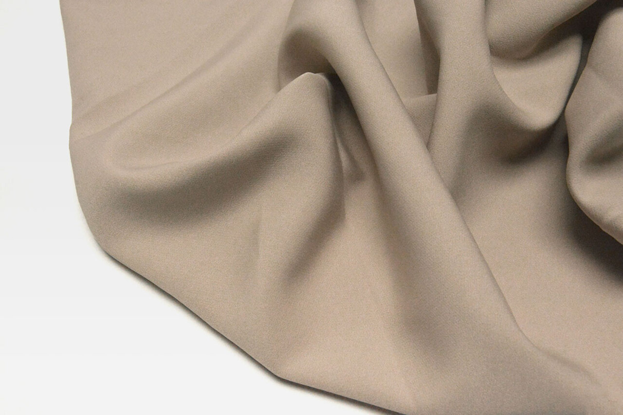 2-Way Crepe Stretch Taupe 2-Way Crepe Stretch Taupe