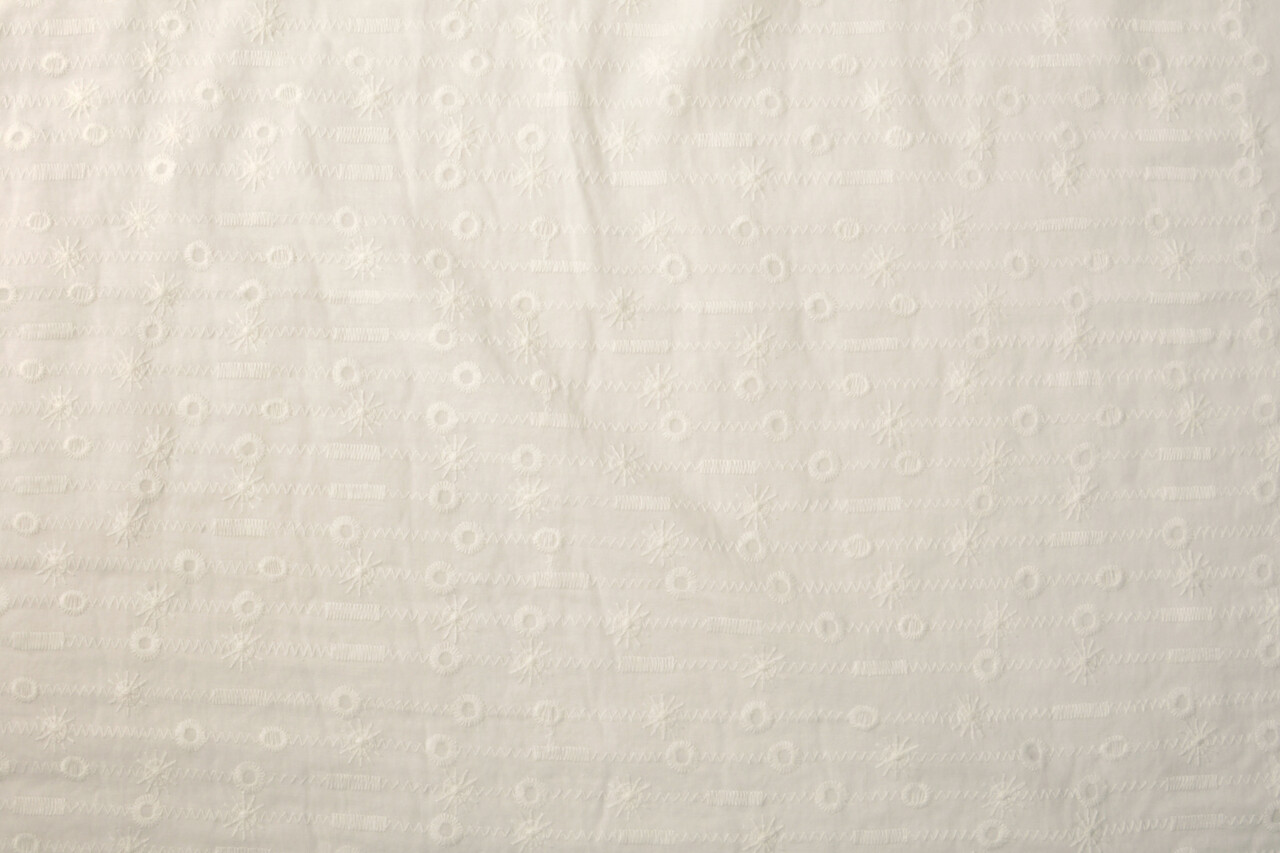 Embroidery Cotton Eva Creme