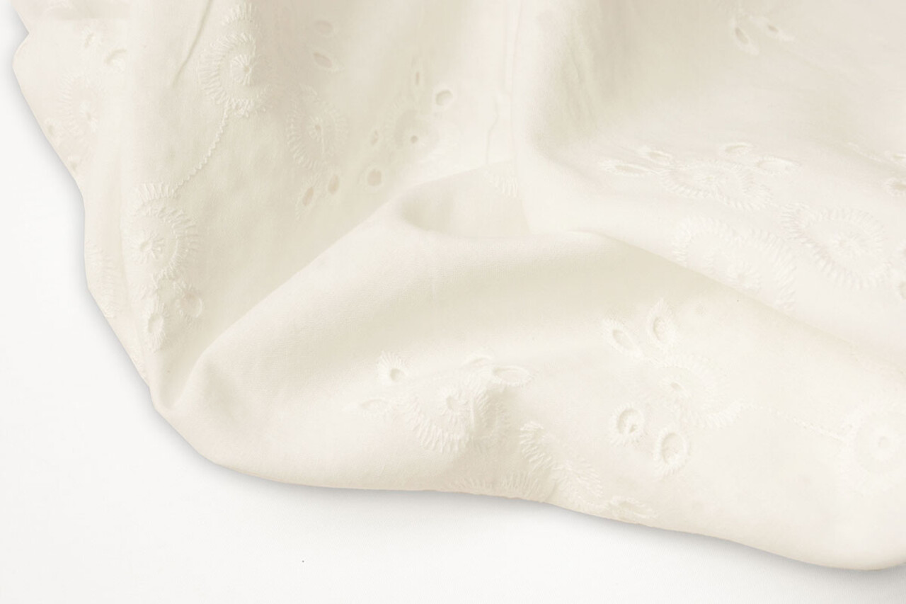 Broderie Anglaise Coton Leila Crème Broderie Anglaise Coton Leila Crème