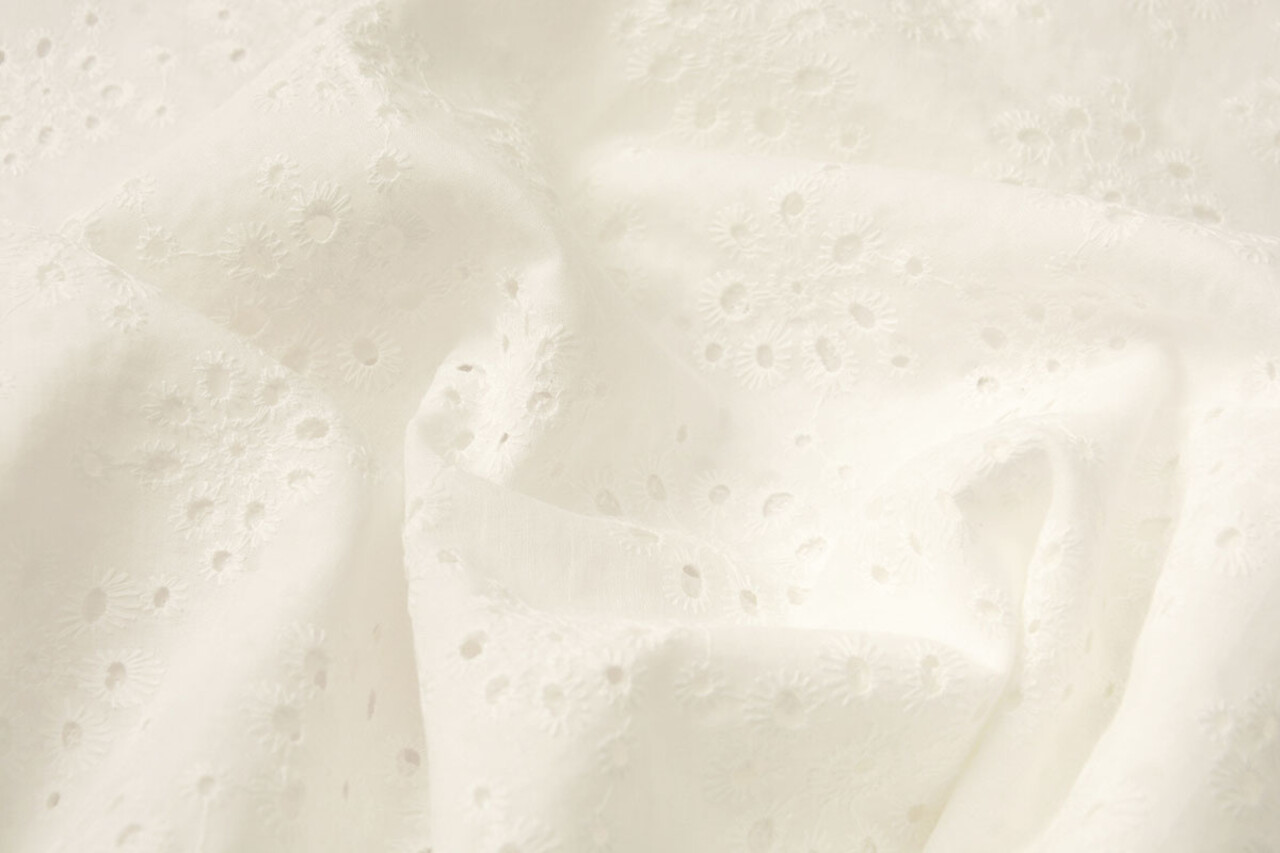 Broderie Anglaise Coton Leanne Crème Broderie Anglaise Coton Leanne Crème