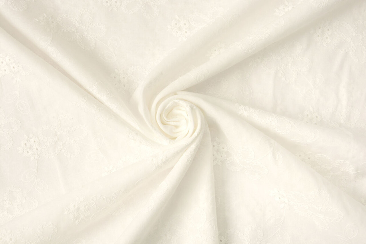 Bordado Inglés Algodón Levana Crema Bordado Inglés Algodón Levana Crema